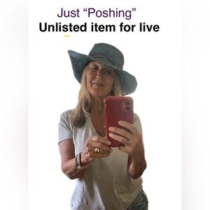 Unlisted  listing for Live